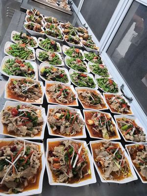 東莞謝崗鎮企業飯堂承包 專業餐飲服務，賦能員工健康與企業發展